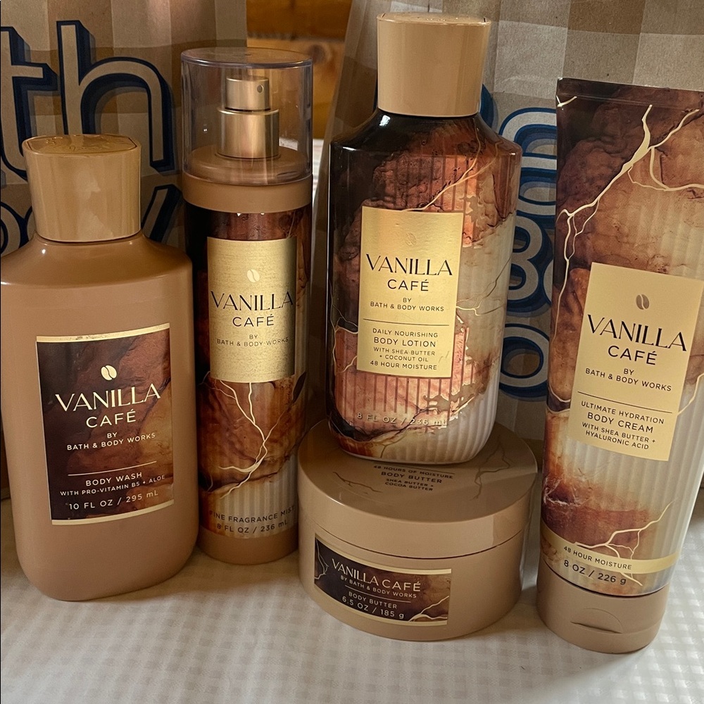 Vanilla Cafe Bath and Body Works bundle